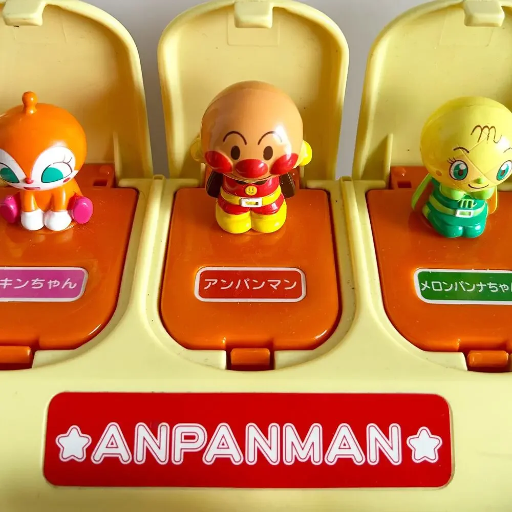 Vintage BANDAI 2005 Anpanman Rare Japanese Pop Up Baby Toddler Anime Toy EUC